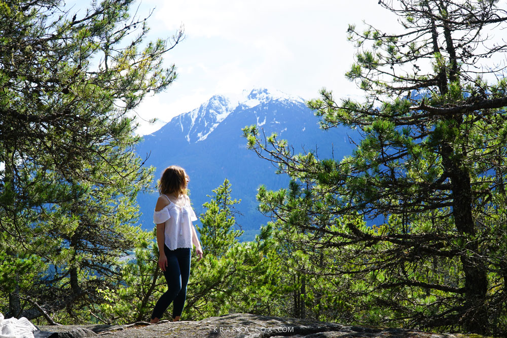 On looking the mountains at a peak lookout point at brohm trail near squamish.